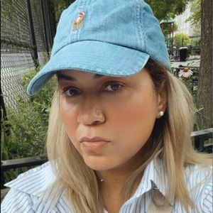 Meet your Posher, Wendy